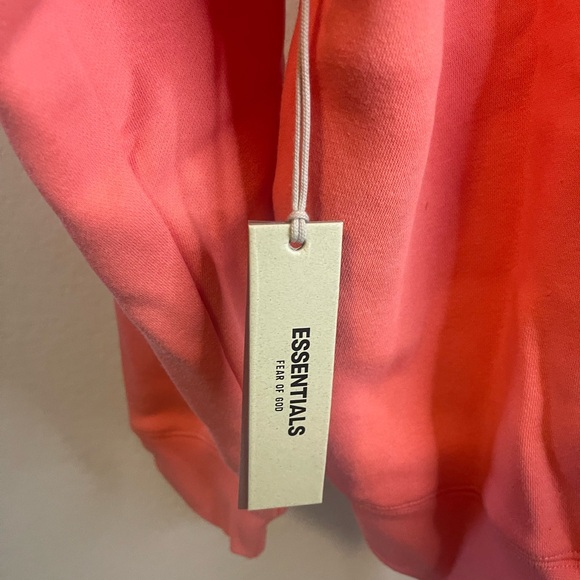 ESSENTJALS FEAR OF GOD CORAL HOODIE NWT - Size XL🔥 - Picture 7 of 10